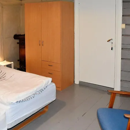 11 Person In Fj Rtoft Holiday home *