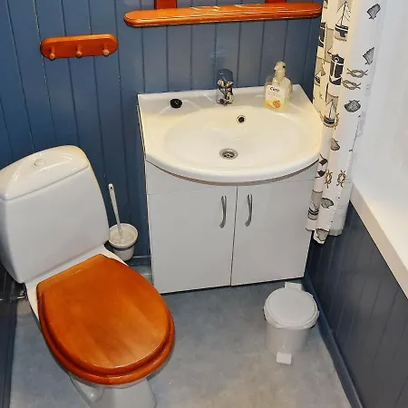 11 Person In Fj Rtoft Holiday home Fjortoft