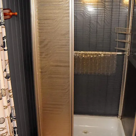 4 Star In Tatil Evi Fjortoft